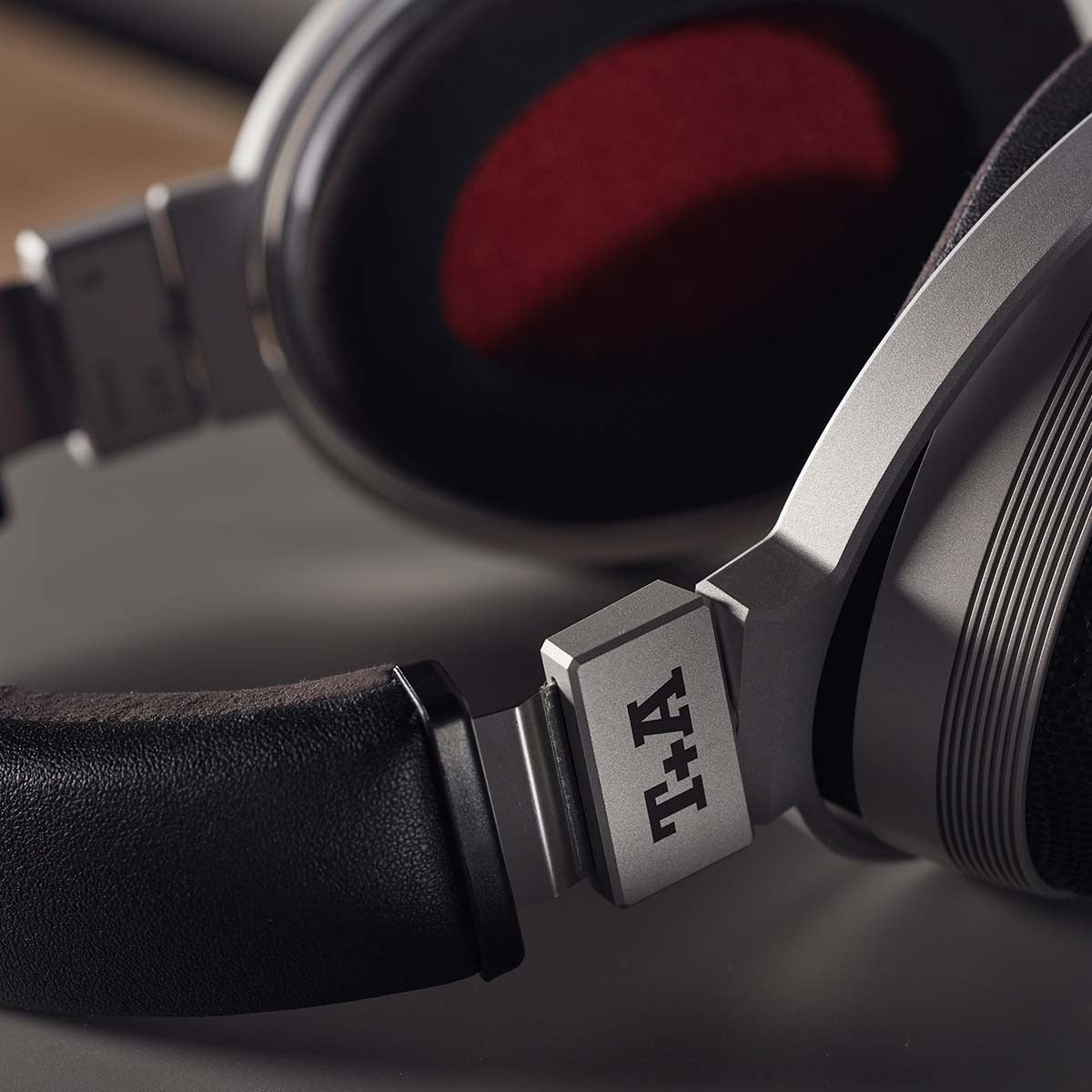 T+A Solitaire P High Performance open-back Planar Magnetostatic Headphones