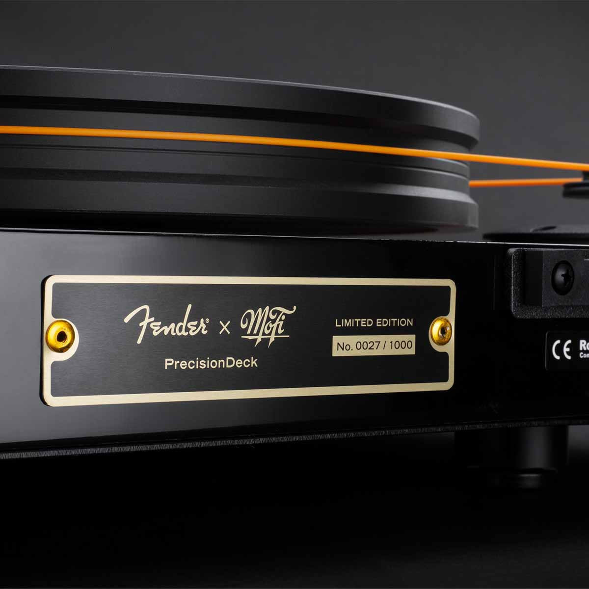 MoFi x Fender PrecisionDeck Turntable