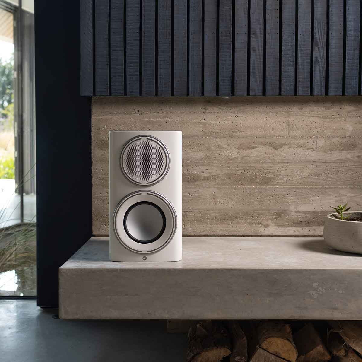 Monitor Audio Platinum 100 3G Bookshelf Loudspeaker - Pair