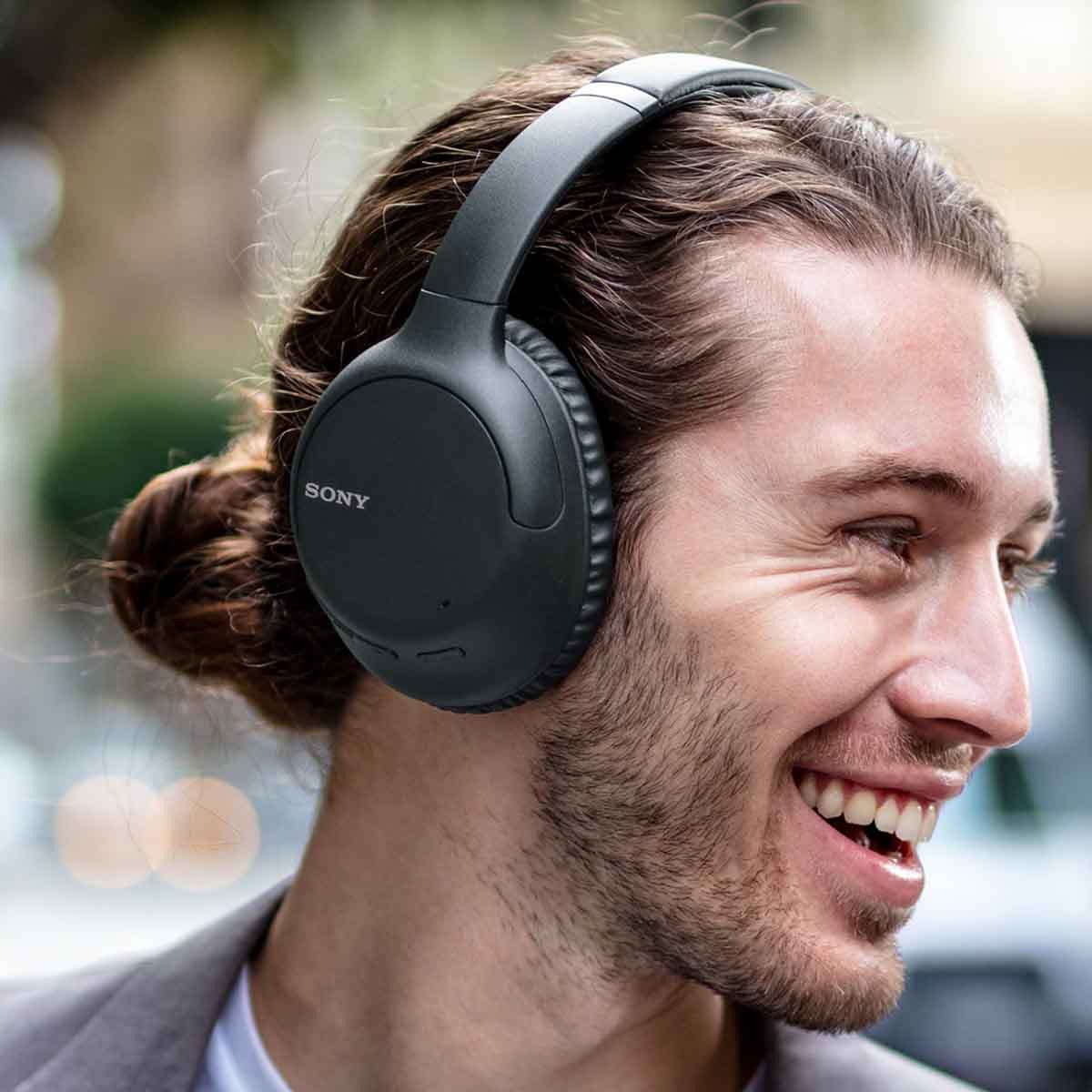 Sony WHCH710N-BLK WH-CH710N Over-Ear Bluetooth Wireless Noise-Canceling Headphones