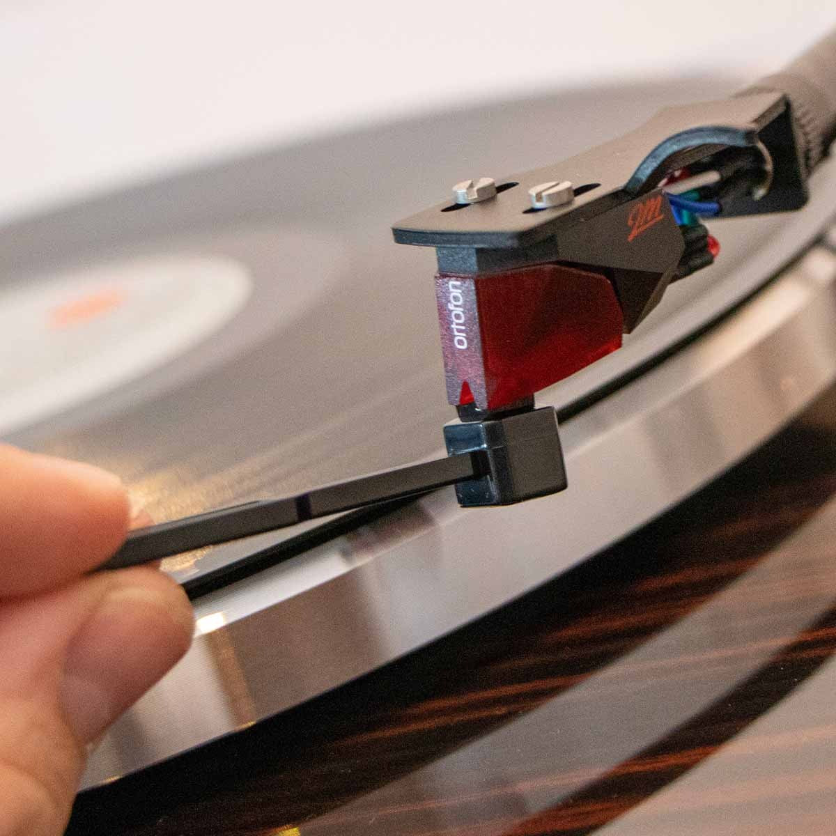Lenco TTA-12IN1PRO Professional 12-in-1 Turntable Setup and Record Cleaning Kit