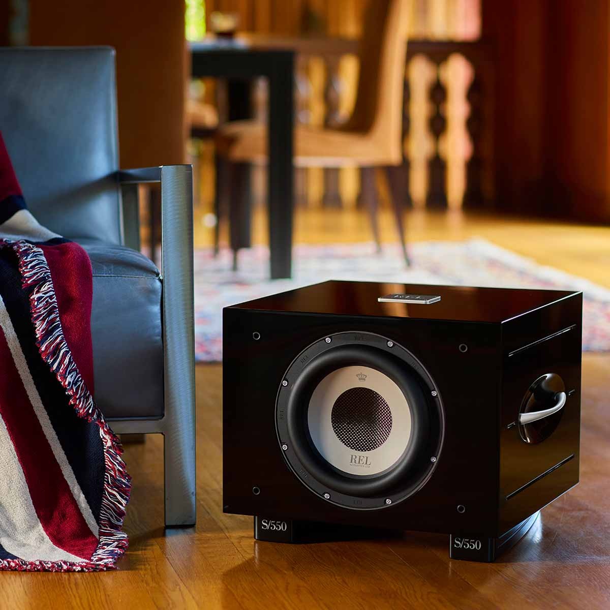 REL Acoustics S/550 Subwoofer