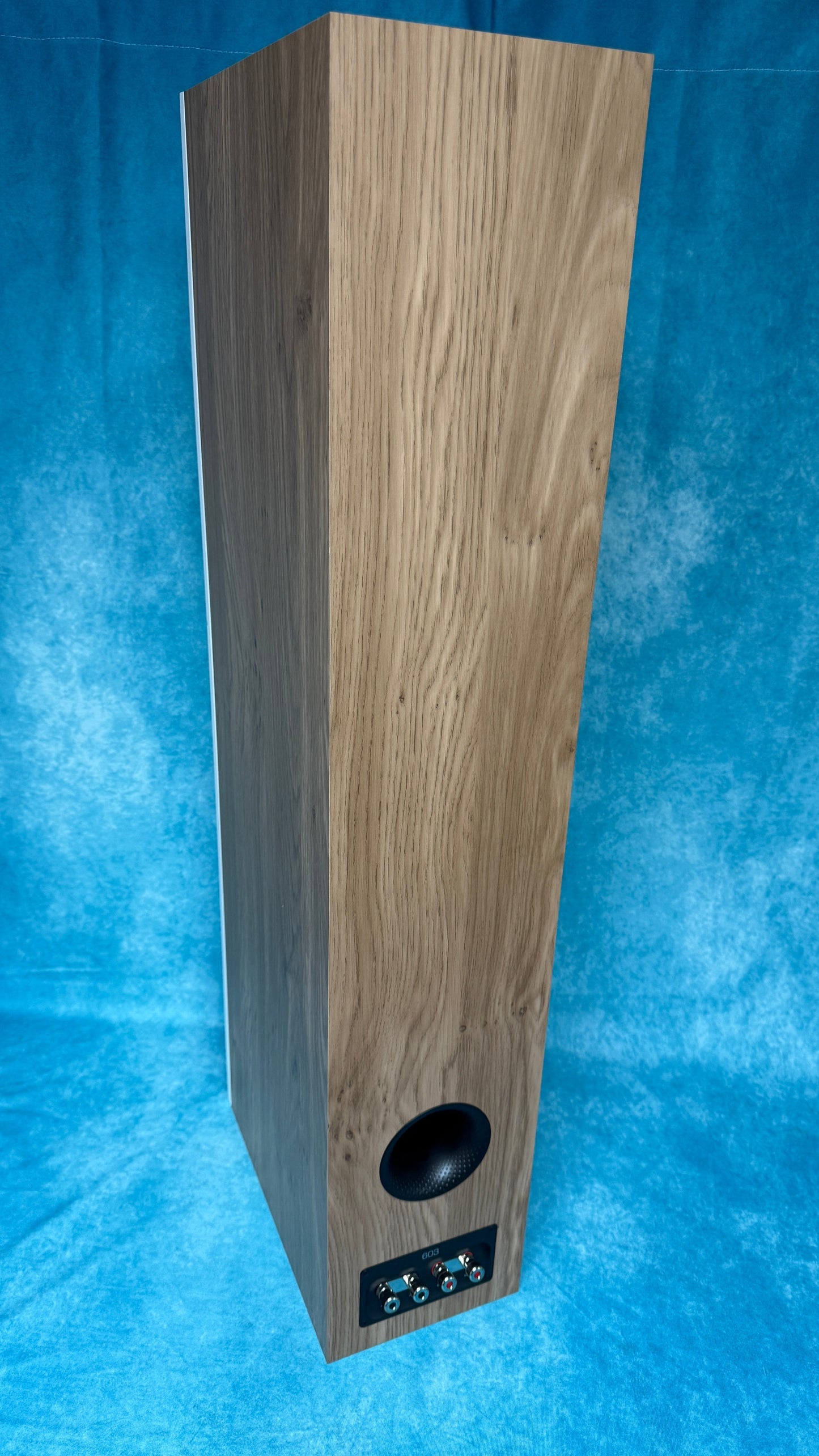 Bowers & Wilkins 603 S3 Floorstanding Speaker - Oak