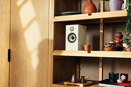 Bowers & Wilkins 607 S3 Bookshelf Speakers - Pair