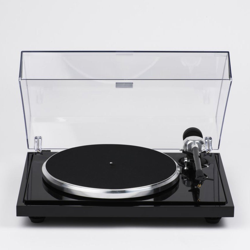 EAT B-Sharp Turntable