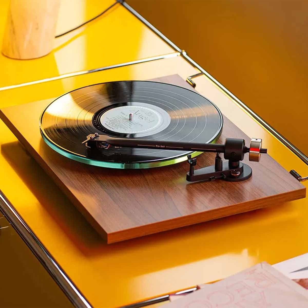 Pro-Ject T2 Hi-Fi Turntable