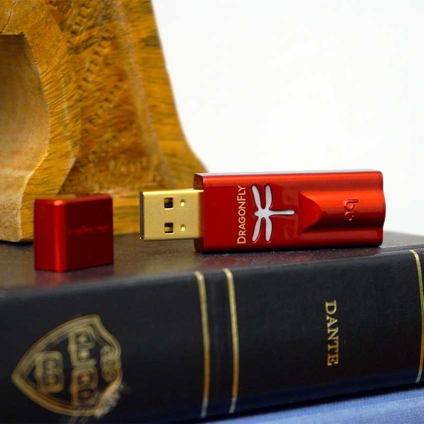 AudioQuest DragonFly Red USB Digital-to-Analog Converter
