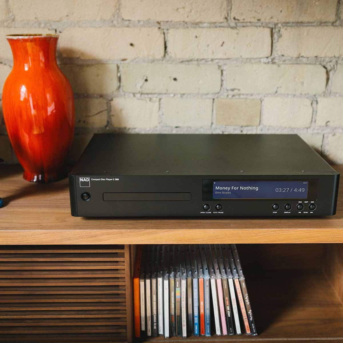 NAD C 589 CD Player