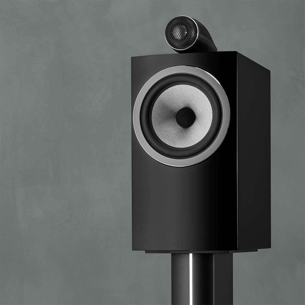 Bowers & Wilkins 705 S3 2-Way Stand Mount Bookshelf Loudspeakers - Pair