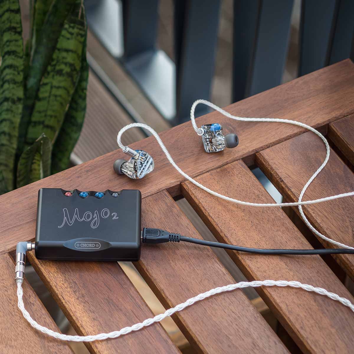 Chord Electronics Mojo 2 DAC/Headphone Amp