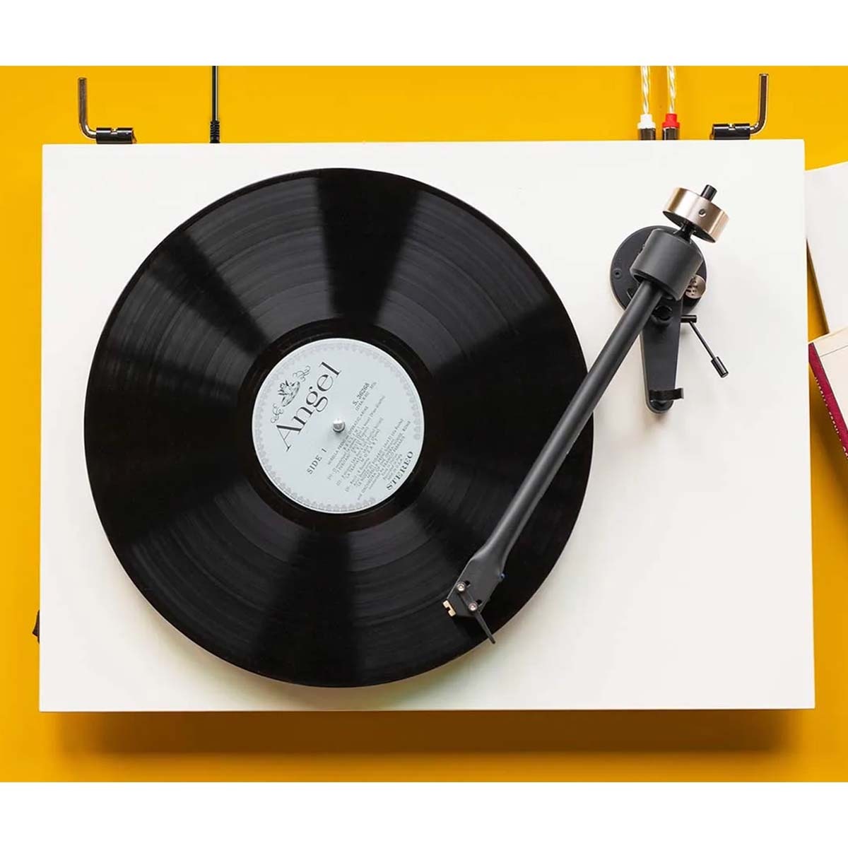 Pro-Ject T2 Hi-Fi Turntable