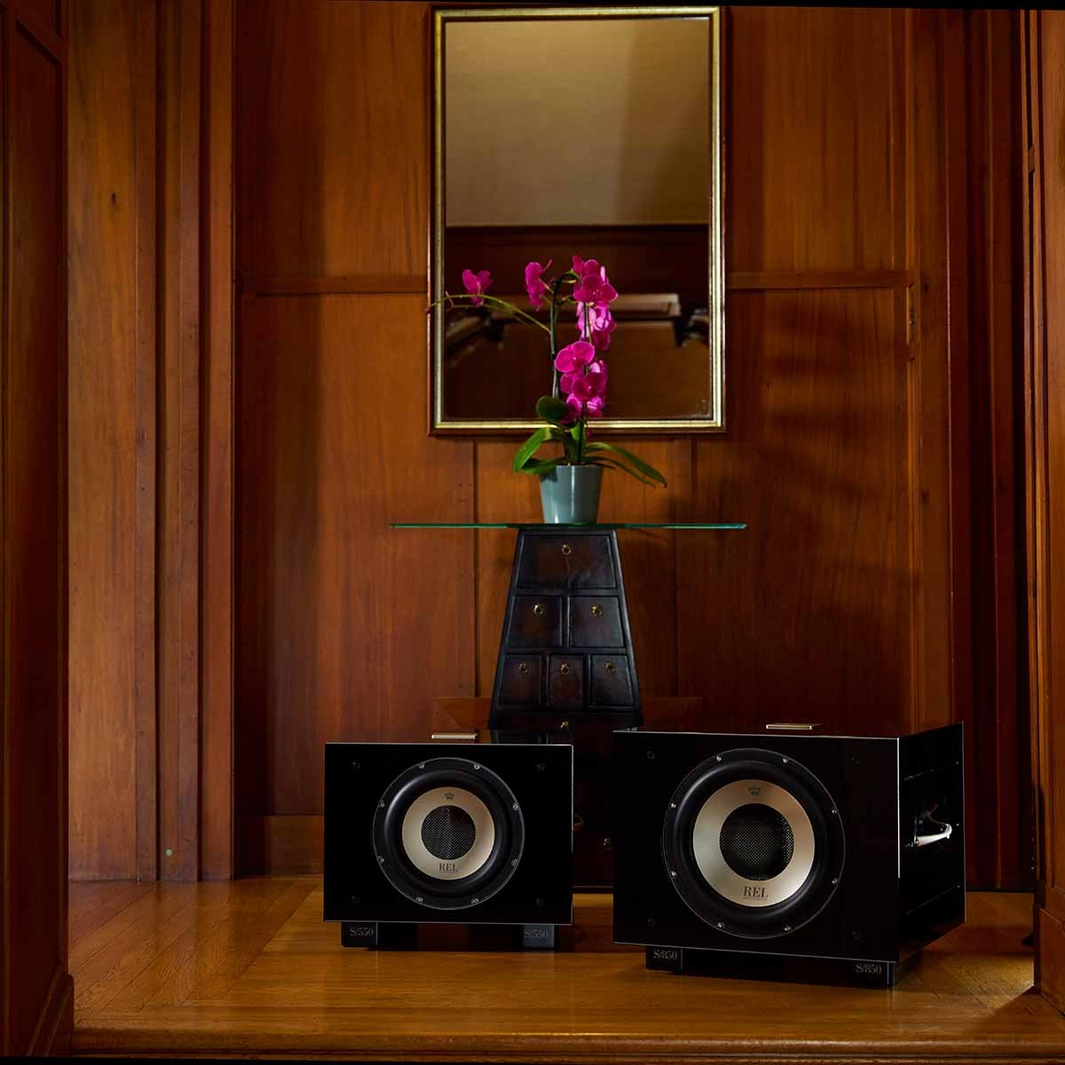 REL Acoustics S/850 Subwoofer