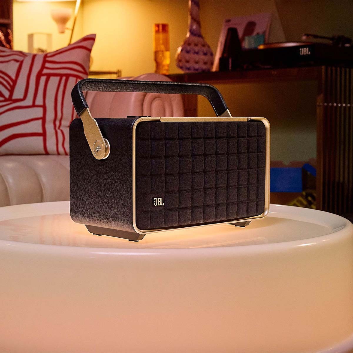 JBL Authentics 300 Wireless Powered Speaker