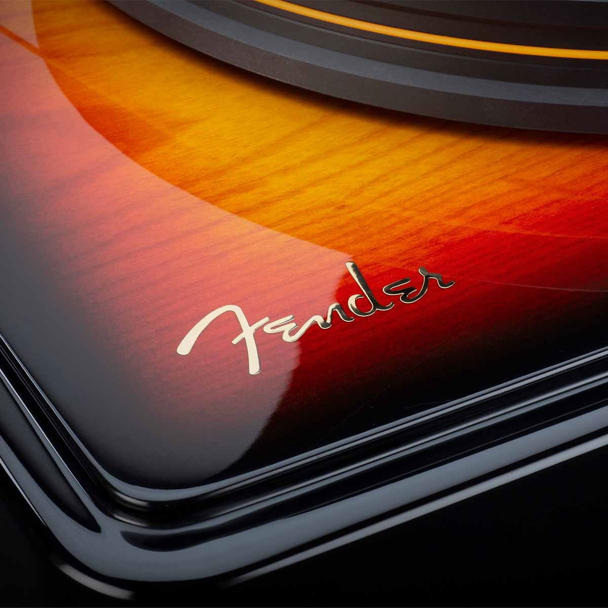 MoFi x Fender PrecisionDeck Turntable