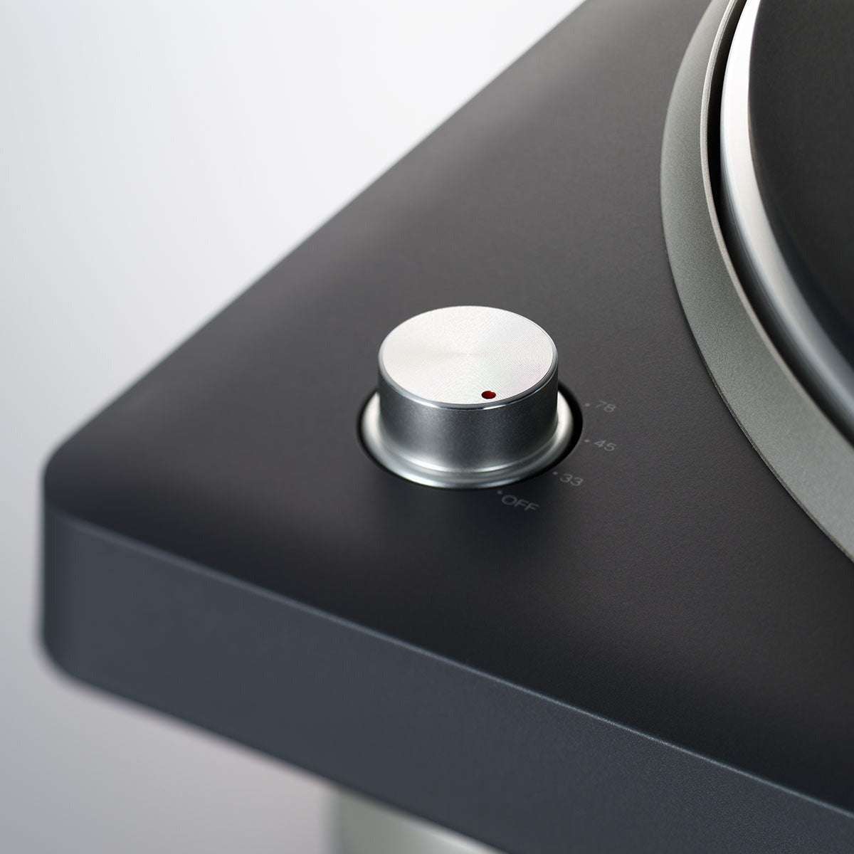 Denon DP-500BT Premium Belt-Drive Hi-Fi Turntable with Bluetooth