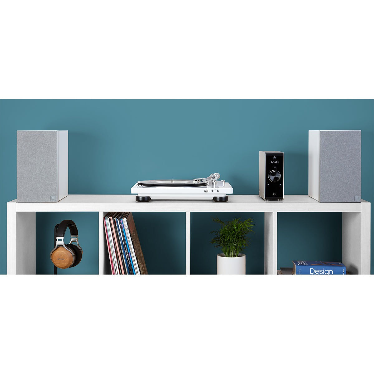 Denon DP-450USB Semi-Automatic Turntable w/ Built-In Preamp