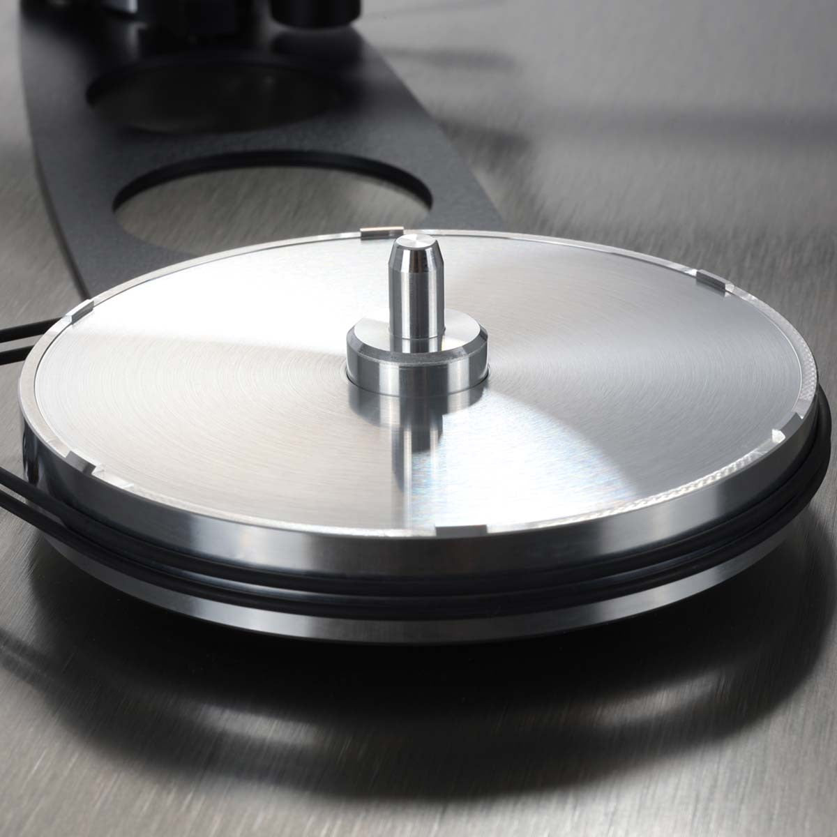 Rega Planar 6 RS Special Edition Turntable - ND9 Cartridge - Brushed Aluminum