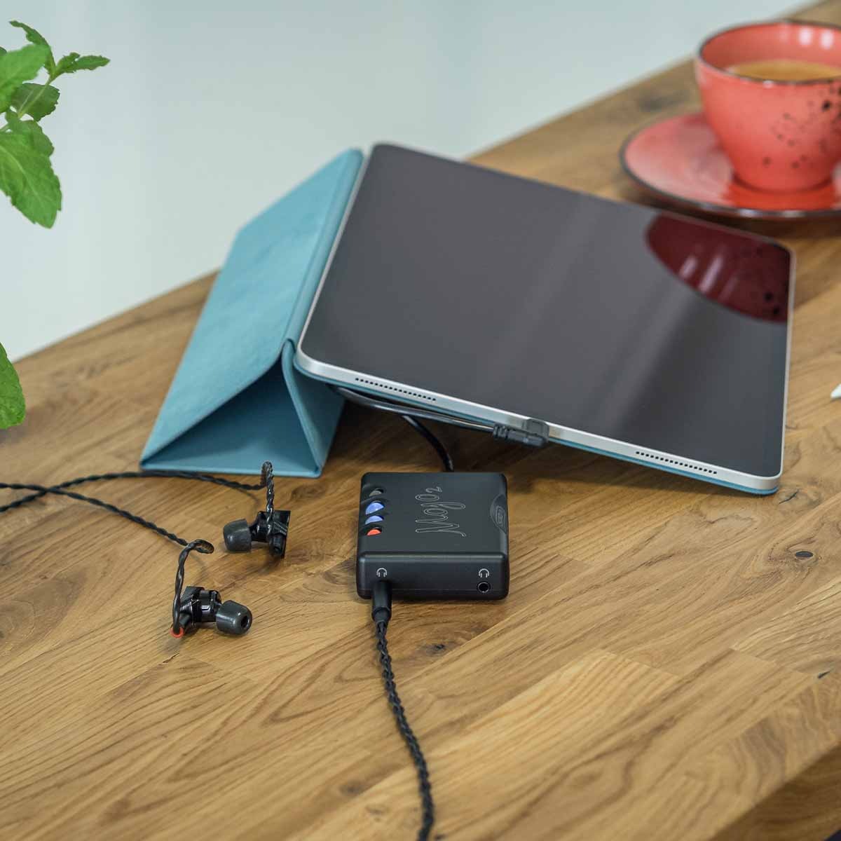Chord Electronics Mojo 2 DAC/Headphone Amp