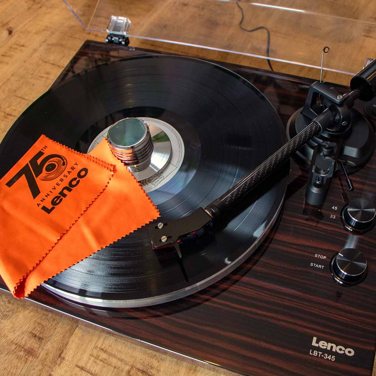Lenco LBT-345 Bluetooth Turntable w/ Ortofon 2M Red
