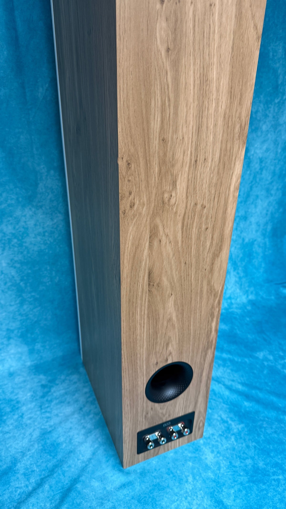 Bowers & Wilkins 603 S3 Floorstanding Speaker - Oak