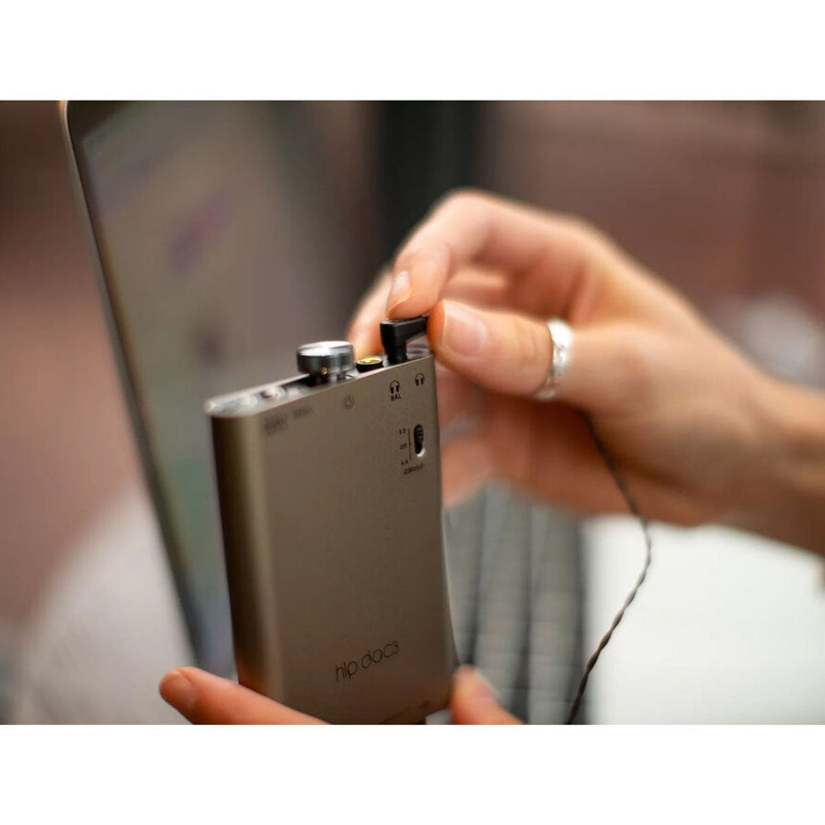 iFi Audio hip-dac 3 Portable USB DAC and Headphone Amplifier