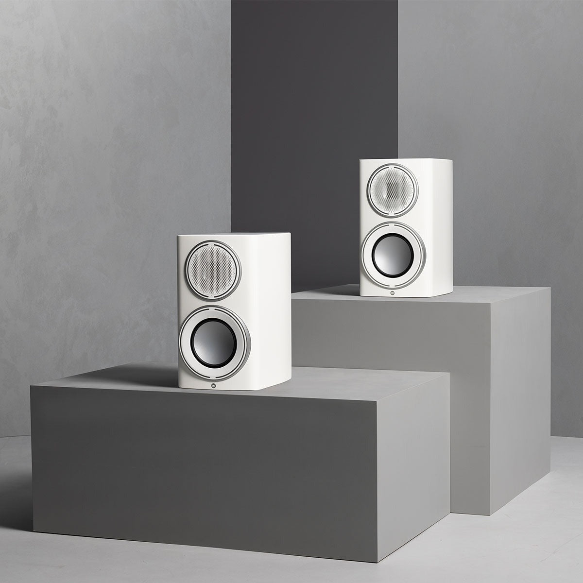 Monitor Audio Platinum 100 3G Bookshelf Loudspeaker - Pair