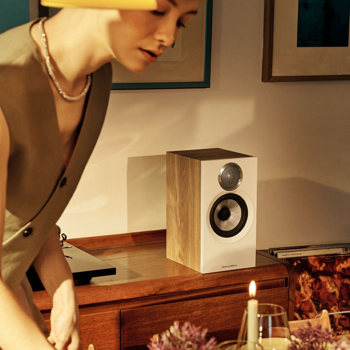 Bowers & Wilkins 607 S3 Bookshelf Speakers - Pair