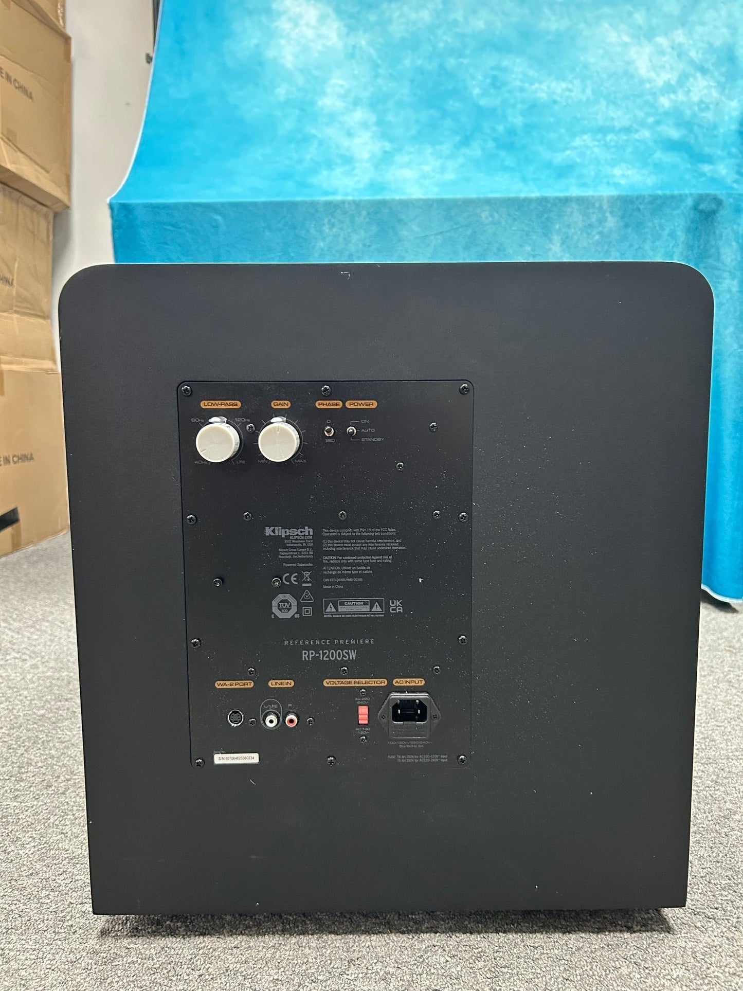Klipsch OPEN BOX RP-1200SW 12" Powered Subwoofer - Ebony - C Grade