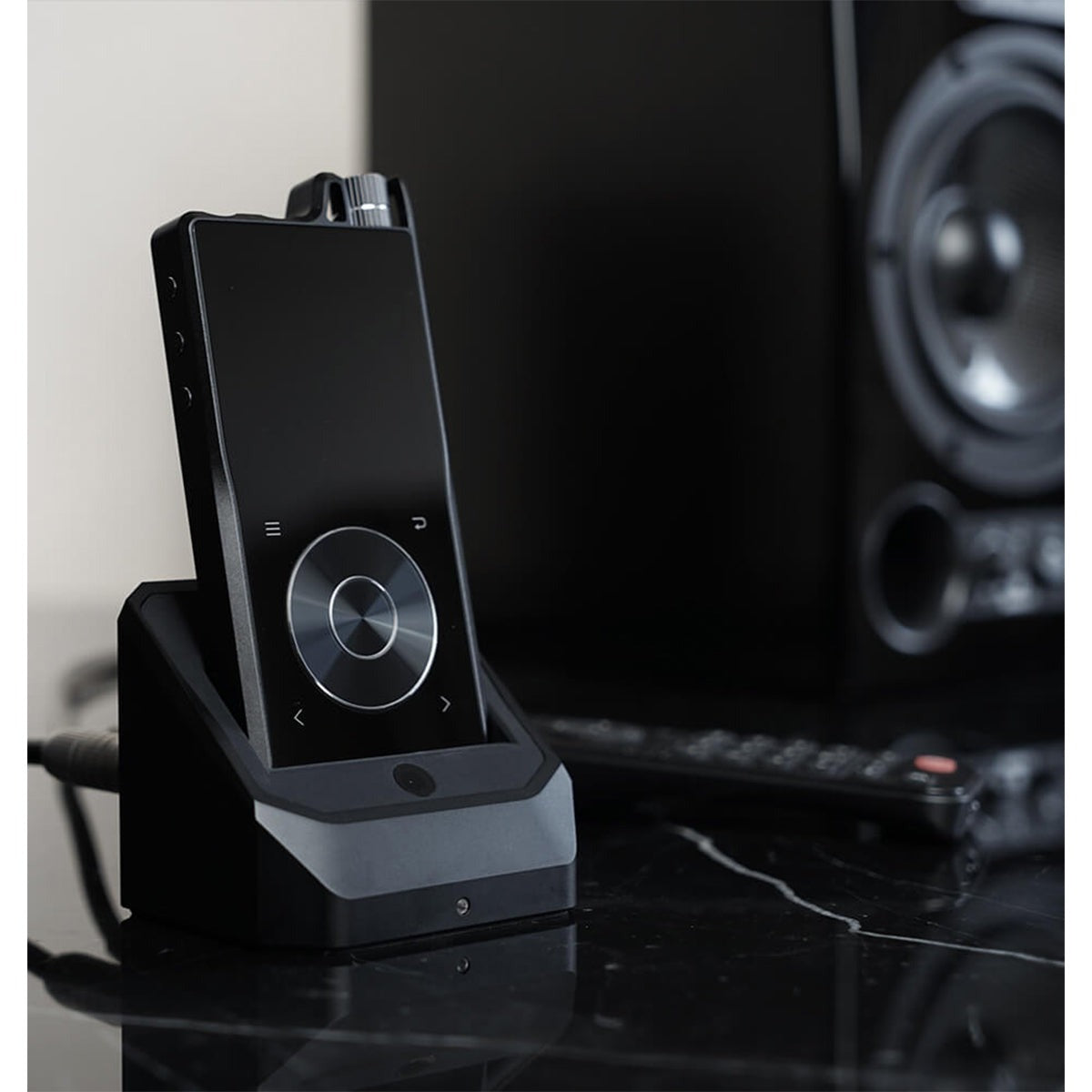 Questyle QPM Portable Music Player