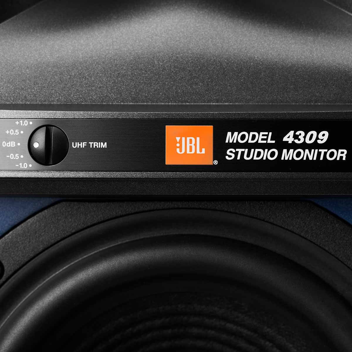 JBL Synthesis 4309 6.5-inch Bookshelf Speakers - Pair