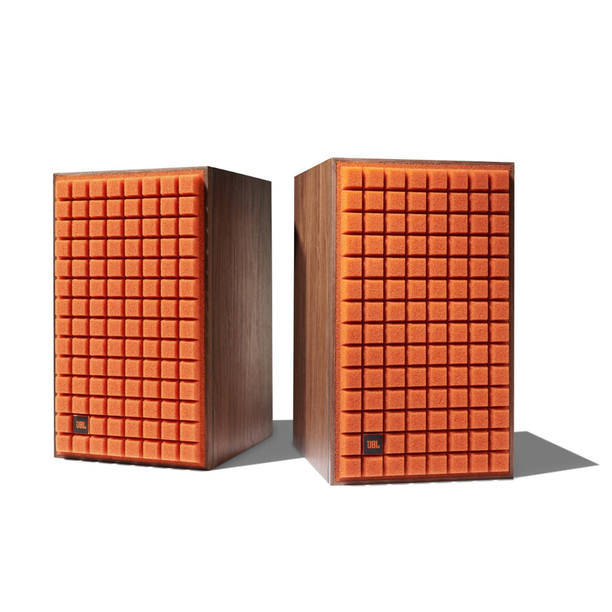 JBL L82 Classic Bookshelf Speakers - Pair