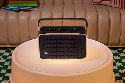JBL Authentics 300 Wireless Powered Speaker